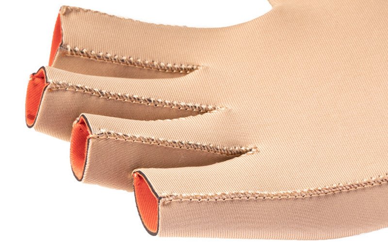 Reinforced seams of the Actimove Gloves for Arthritis Reinforced seams of the Actimove Gloves for Hand Pain