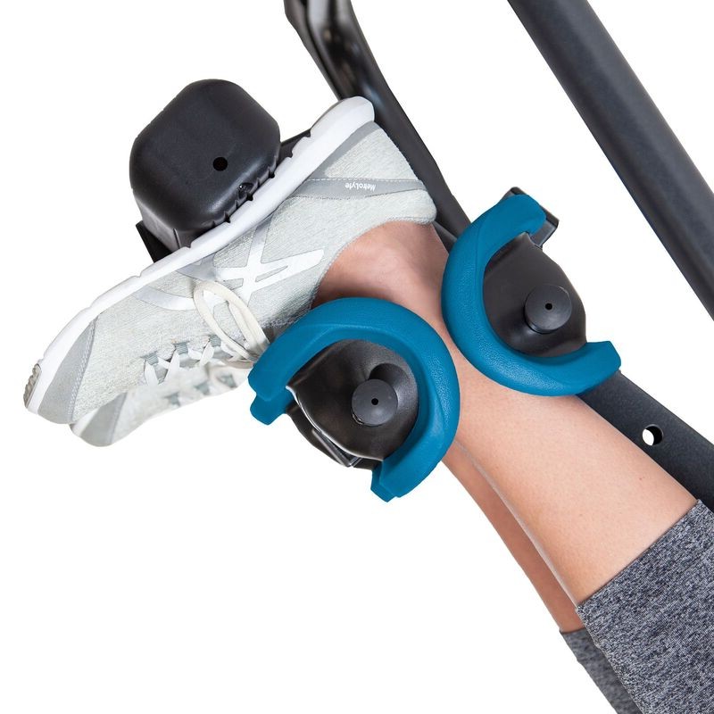 Your ankles are held and stabilised by ergonomic supports Your ankles are held and stabilised by ergonomic supports