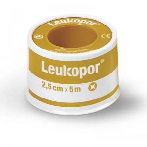 Leukoplast Leukopor Fixation Tape for Sensitive Skin (2.5cm x 5m Roll)