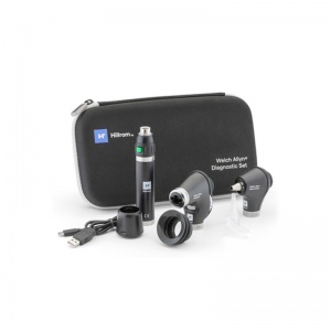 Welch Allyn Diagnostic Set (3.5V Opthalmoscope and Otoscope)