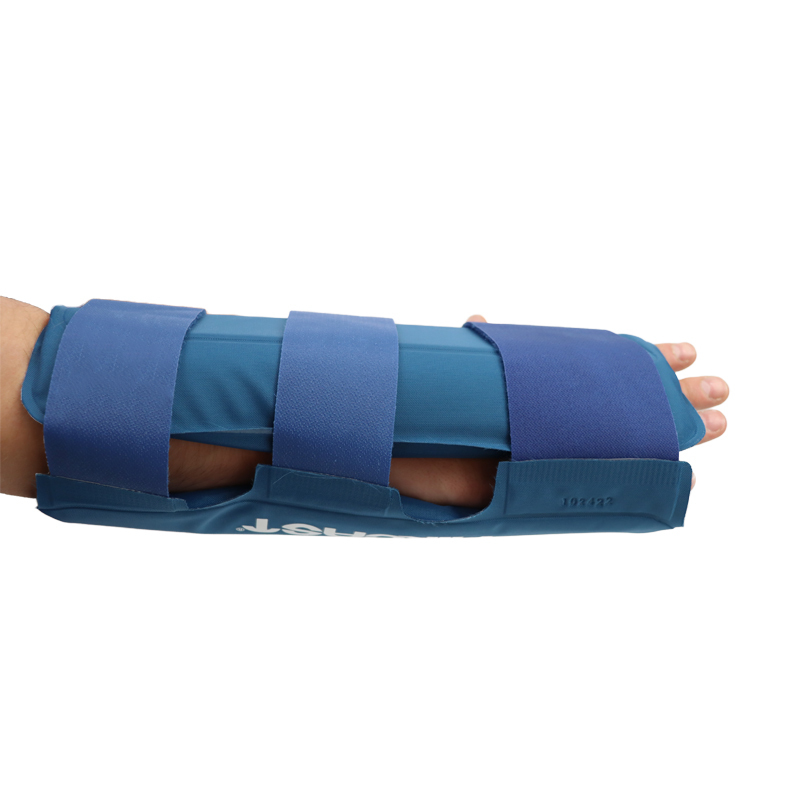 Aircast Hand/Wrist Cold Therapy Cryo/Cuff - MedicalSupplies.co.uk