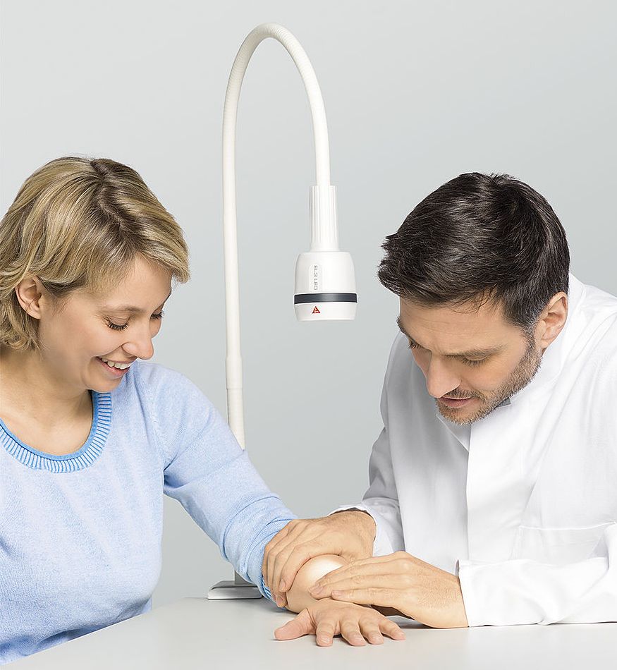 The shadow free illuminance ensures the correct diagnosis The shadow free illuminance ensures the correct diagnosis