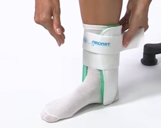 A correctly fitted Aircast Universe Ankle Brace provides balanced support on either side of the ankle Correctly fitted Air-Stirrup Brace