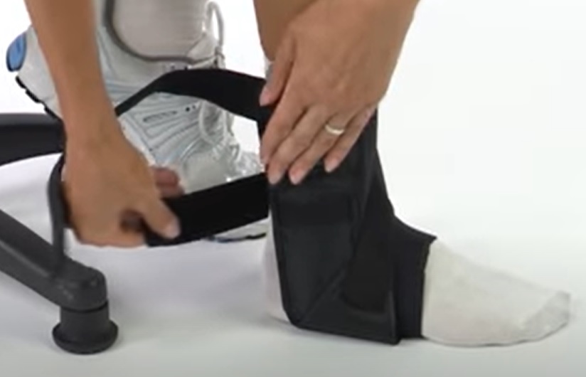 Adjusting the ATF and Achilles strap ensures a great, snug fit every time How to adjust the straps on your Aircast AirSport Ankle Brace