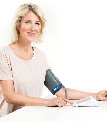 Beurer BM77 Blood Pressure Monitor in Use