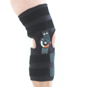 Neo G Adjusta Fit Hinged Neoprene Knee Brace with Open Patella