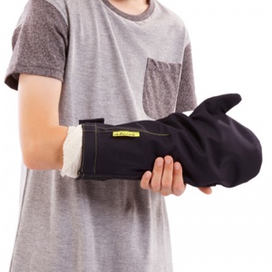 LimbO OUTCAST Child Outdoor Weather Arm Cast Protector