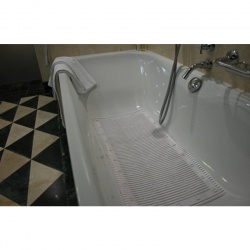StayPut White Non-Slip Bath Mat (43 x 90cm)