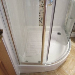 StayPut White Non-Slip Quadrant Shower Mat (60 x 60cm)