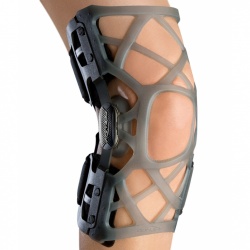 Donjoy OA Reaction Web Left Medial/Right Lateral Silicone Knee Brace